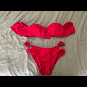 Red two-piece bikini Gianni Bini size medium